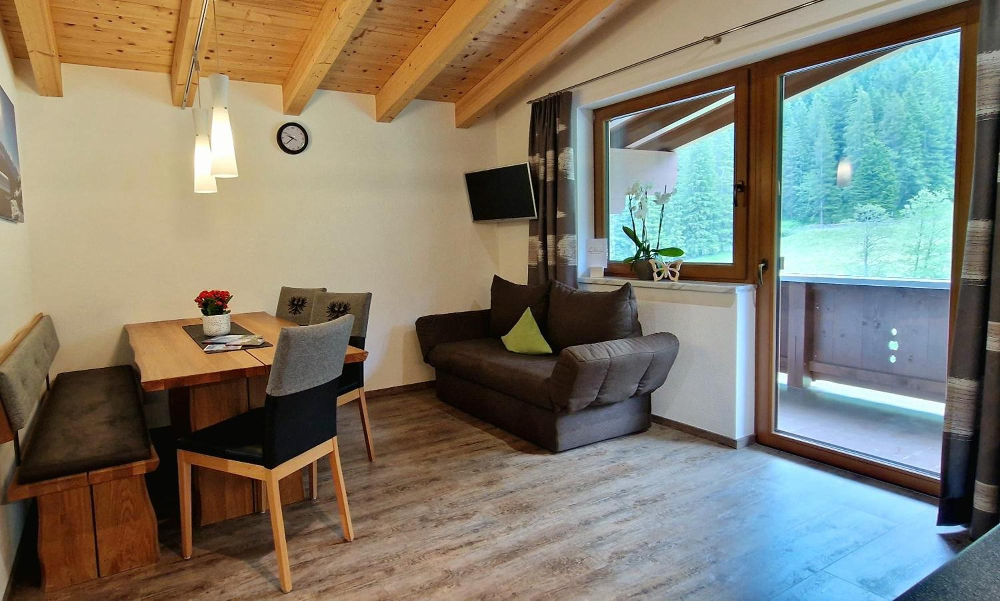Haus Marchegg Appartement Tux Buitenkant foto
